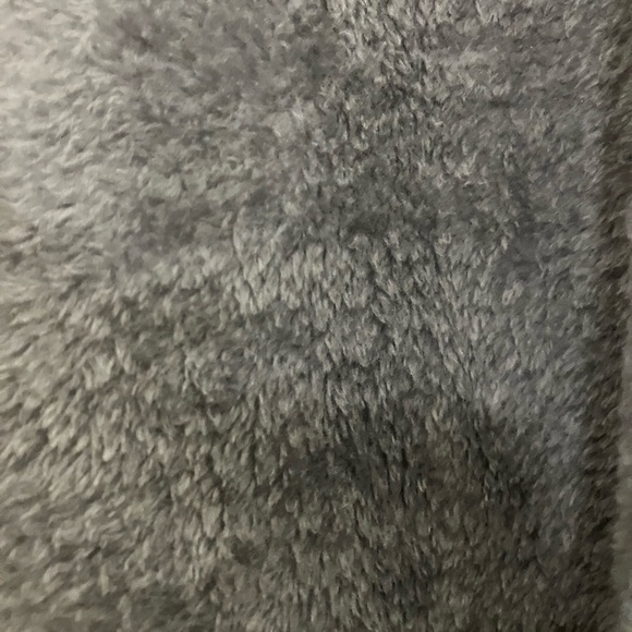 🌸Cuddl Duds Cozy Wrap - Picture 4 of 7